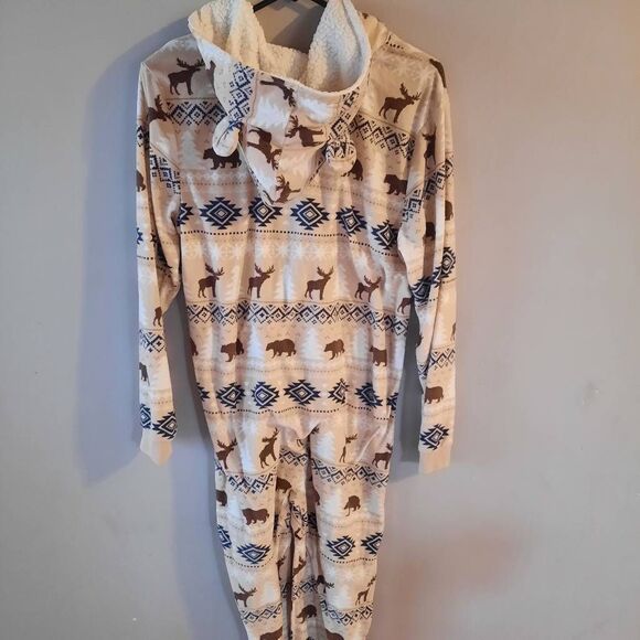 Mens One Piece Holiday Winter Zip Up Wildlife Pajamas - Picture 2 of 3